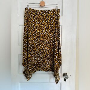 Leopard satin skirt